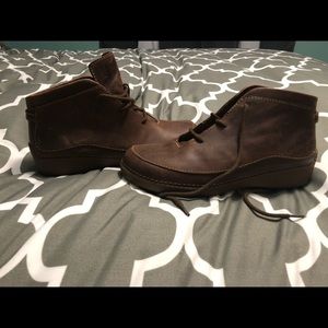 Duluth Andina ankle boots